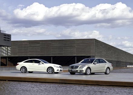 Mercedes E200 BE và E300 AMG lắp ráp trong nước - 1 Mercedes E200 BE và E300 AMG lắp ráp trong nước - 1