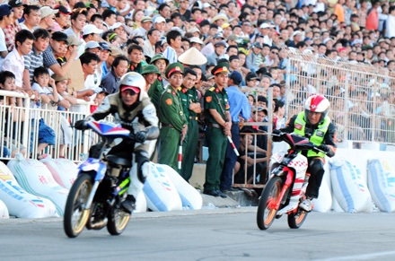 Việt Nam sẽ có cuộc đua xe máy không chuyên - 9 Việt Nam sẽ có cuộc đua xe máy không chuyên - 9