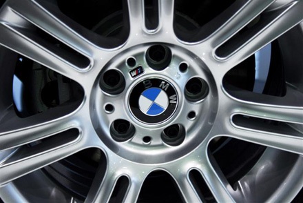 BMW Việt Nam cung cấp phụ kiện “độ” xe 3-series - 6