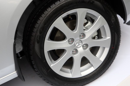 Xe Mazda2 lắp ráp trong nước có gì? - 8 Xe Mazda2 lắp ráp trong nước có gì? - 8