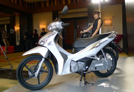 Honda Việt Nam ra mắt xe Future phiên bản mới - 3 Honda Việt Nam ra mắt xe Future phiên bản mới - 3
