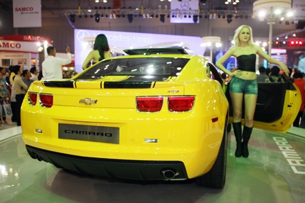 Ngắm xe “để ngắm” tại Việt Nam Motor Show 2011 - 17