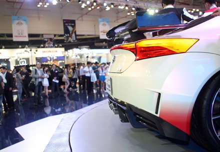 Ngắm xe “để ngắm” tại Việt Nam Motor Show 2011 - 10