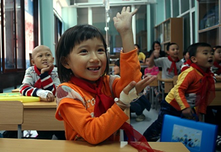 Lớp học đặc biệt trong... bệnh viện - 11 Lớp học đặc biệt trong... bệnh viện - 11