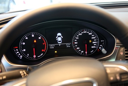 Audi Việt Nam ra mắt xe A6 2.0 TFSI mới - 7 Audi Việt Nam ra mắt xe A6 2.0 TFSI mới - 7