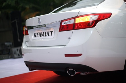 Ra mắt xe đắt nhất của Renault tại Việt Nam - 5 Ra mắt xe đắt nhất của Renault tại Việt Nam - 5