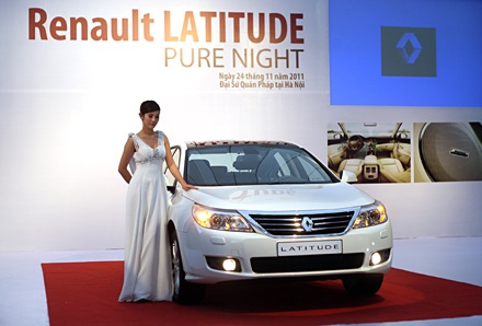 Ra mắt xe đắt nhất của Renault tại Việt Nam - 1 Ra mắt xe đắt nhất của Renault tại Việt Nam - 1
