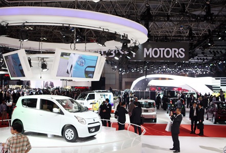 Tokyo Motor Show 2011 - Công nghệ xanh cho tương lai - 7 Tokyo Motor Show 2011 - Công nghệ xanh cho tương lai - 7
