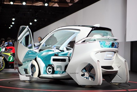 Bộ ba xe điện của Honda tại Tokyo Motor Show 2011 - 2 Bộ ba xe điện của Honda tại Tokyo Motor Show 2011 - 2