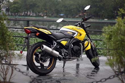 Rebel USA ra mắt hai mẫu xe thể thao mới - 10