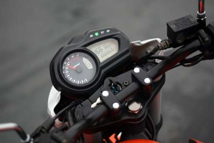 Rebel USA ra mắt hai mẫu xe thể thao mới - 12