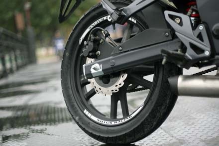 Rebel USA ra mắt hai mẫu xe thể thao mới - 16