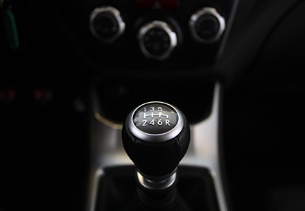 Subaru Impreza WRX 2.5 STI - Xe của niềm đam mê thực thụ - 16 Subaru Impreza WRX 2.5 STI - Xe của niềm đam mê thực thụ - 16