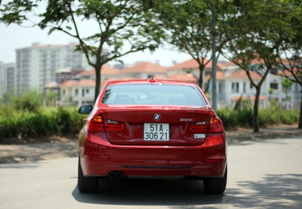 BMW 328i 2012 - Khẳng định thế mạnh - 5 BMW 328i 2012 - Khẳng định thế mạnh