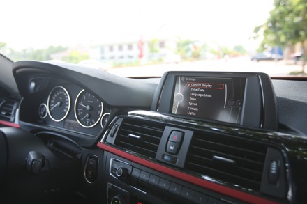 BMW 328i 2012 - Khẳng định thế mạnh - 12 BMW 328i 2012 - Khẳng định thế mạnh