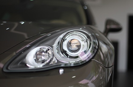 Porsche chính thức có mặt tại Hà Nội - 2