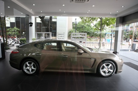 Porsche chính thức có mặt tại Hà Nội - 6