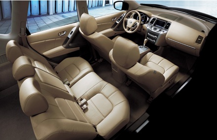 Xe Nissan 370Z ra mắt thị trường Việt Nam - 11