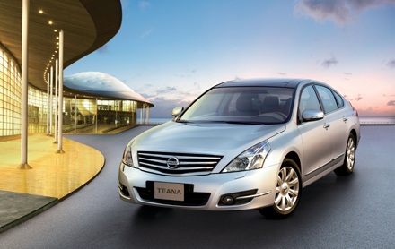 Xe Nissan 370Z ra mắt thị trường Việt Nam - 12