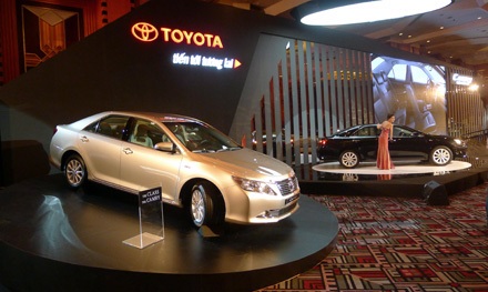 Toyota Camry thế hệ mới có giá bán từ 982 triệu đồng - 1 Camry mới tại Việt Nam không còn phiên bản 3.5L