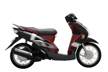 Với 20 triệu đồng, mua được xe máy gì? - 2 Xe Yamaha Mio Ultimo phiên bản sử dụng vành nan hoa và phanh cơ