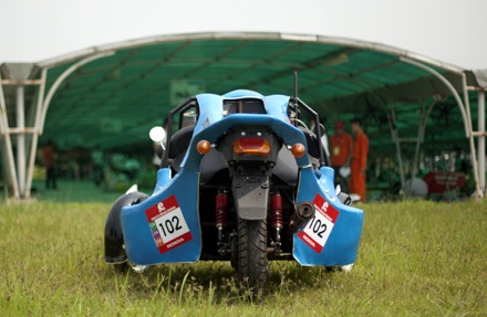 Xe “Can-Am” của người Việt - 7 Đội Lạc Hồng giữ nguyên mọi thiết bị mà BTC cung cấp, trong đó có động cơ Honda 110cc