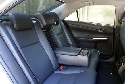 Camry thế hệ thứ 7 tại Việt Nam - Thay đổi để phù hợp - 10 Gương hậu mới