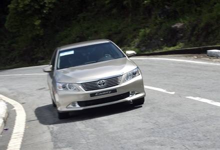Camry thế hệ thứ 7 tại Việt Nam - Thay đổi để phù hợp - 15 Hộp số CVT với 7 cấp số ảo