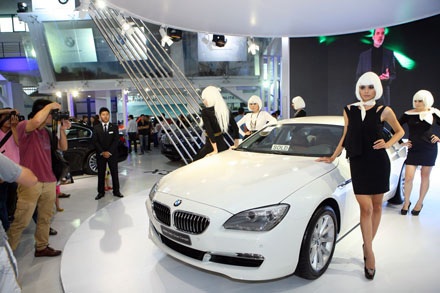 Đối với phiên bản Audi Q5 mới, Audi trang bị động cơ 2.0 TFSI phun xăng trực tiếp với