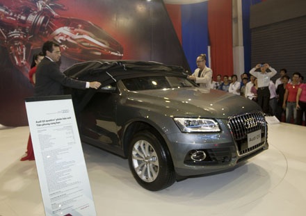 Đối với phiên bản Audi Q5 mới, Audi trang bị động cơ 2.0 TFSI phun xăng trực tiếp với