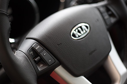 Xe Kia Sorento lắp ráp trong nước có gì thay đổi? - 15 Xe Kia Sorento lắp ráp trong nước có gì thay đổi? - 15
