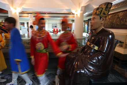 Hội gò Đống Đa - Giữ ngọn lửa quật cường - 12 Hội gò Đống Đa - Giữ ngọn lửa quật cường - 12