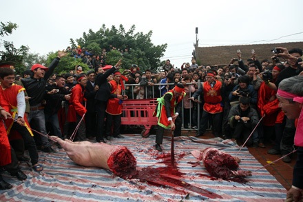 Nếu bị đau tim - Đừng xem chém lợn - 23