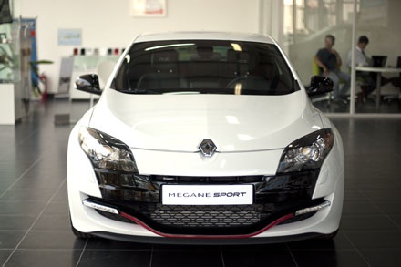 Mégane - Điều bất ngờ của Renault tại Việt Nam - 1 Mégane - Sự bất ngờ từ Renault tại Việt Nam