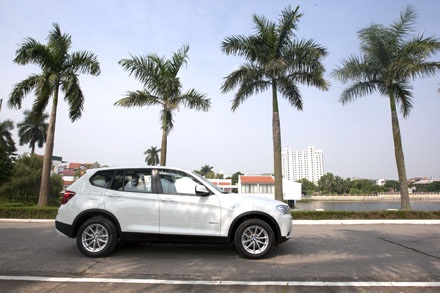 BMW X3 mới tại Việt Nam có gì? - 2 Hệ thống đèn hậu là một trong những đặc trưng của dòng X3...