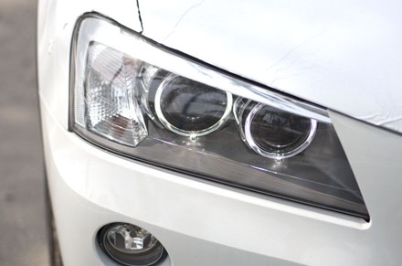 BMW X3 mới tại Việt Nam có gì? - 9 Hệ thống đèn chiếu sáng ban ngày với dải đèn Led, cùng bộ trang trí đèn vòng angel eye