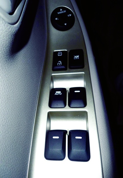 Xe KIA Picanto lắp ráp trong nước giá từ 395 triệu đồng - 3 Một số hình ảnh thực tế của xe Picanto lắp ráp trong nước: