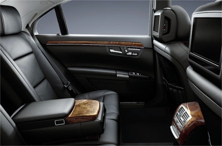 Mercedes-Benz Việt Nam giao xe S-class cho khách sạn Park Hyatt Saigon - 3 Mercedes-Benz Việt Nam giao xe S-class cho khách sạn Park Hyatt Saigon