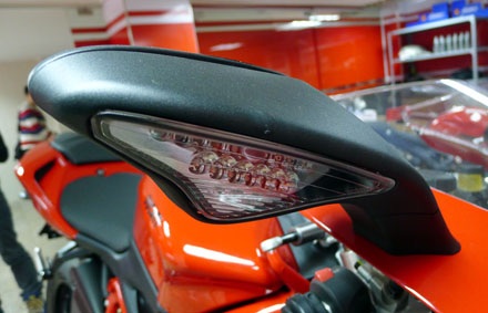 Ducati đưa xe 848 EVO 2013 về Việt Nam