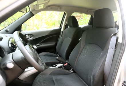 Nissan Juke - Đắt và cá tính - 13 ... và một màn hình màu sắc như Disney