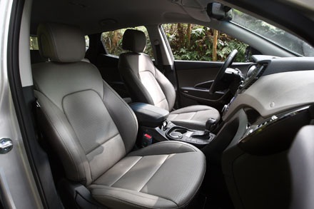 Hyundai SantaFe 2013 - Thay đổi diện mạo - 20 Sự thống nhất của thiết kế hình lục lăng ở nội/ngoại thất
