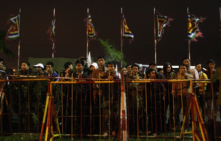 7h sáng hôm nay phát Ấn đền Trần - 3