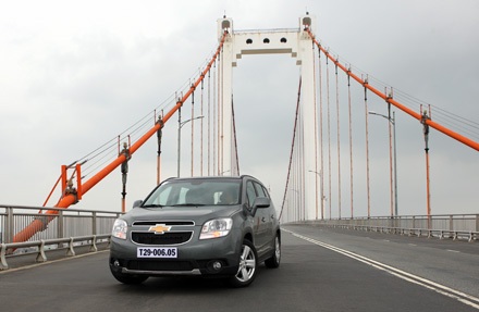 Thị trường ôtô trong nước tháng 1: “Thê thảm” - 1