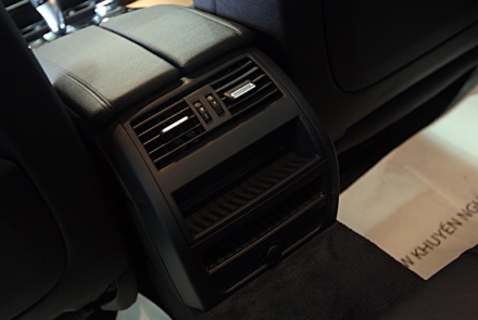 BMW ra mắt xe 520i mới tại Việt Nam - 13 BMW ra mắt xe 520i mới tại Việt Nam - 13