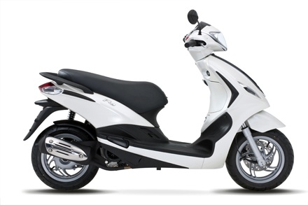 Cận cảnh Piaggio Fly 2012 giá 44 triệu đồng  Giáo dục Việt Nam