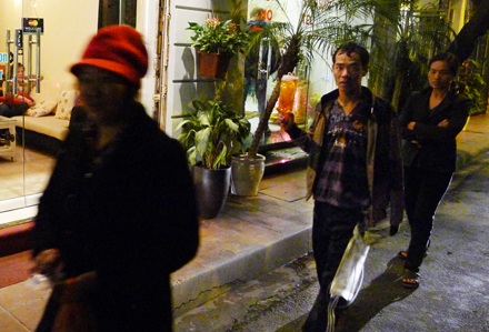 Hãy hạnh phúc vì được sinh ra trên đời! - 4