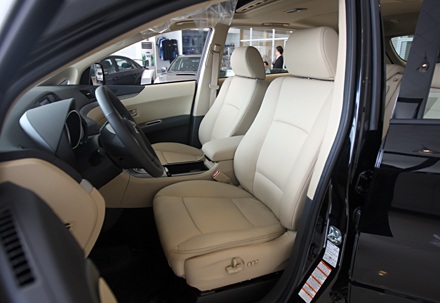 Xe Subaru Tribeca chính thức có mặt tại Việt Nam - 6