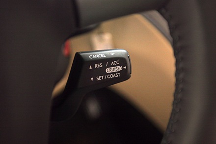 Xe Subaru Tribeca chính thức có mặt tại Việt Nam - 11