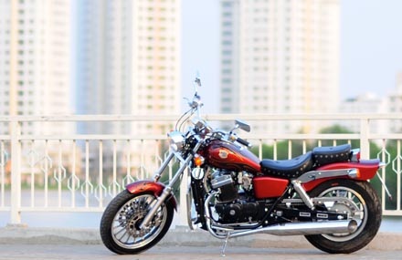 Xe máy Việt Nam giá 76 triệu đồng