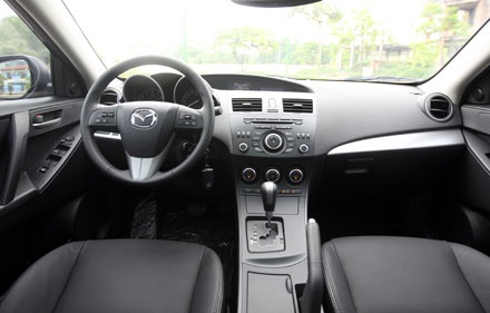 70 triệu đồng + Mazda3 CKD = Bản nhập khẩu - 7 70 triệu đồng + Mazda3 CKD = Bản nhập khẩu
